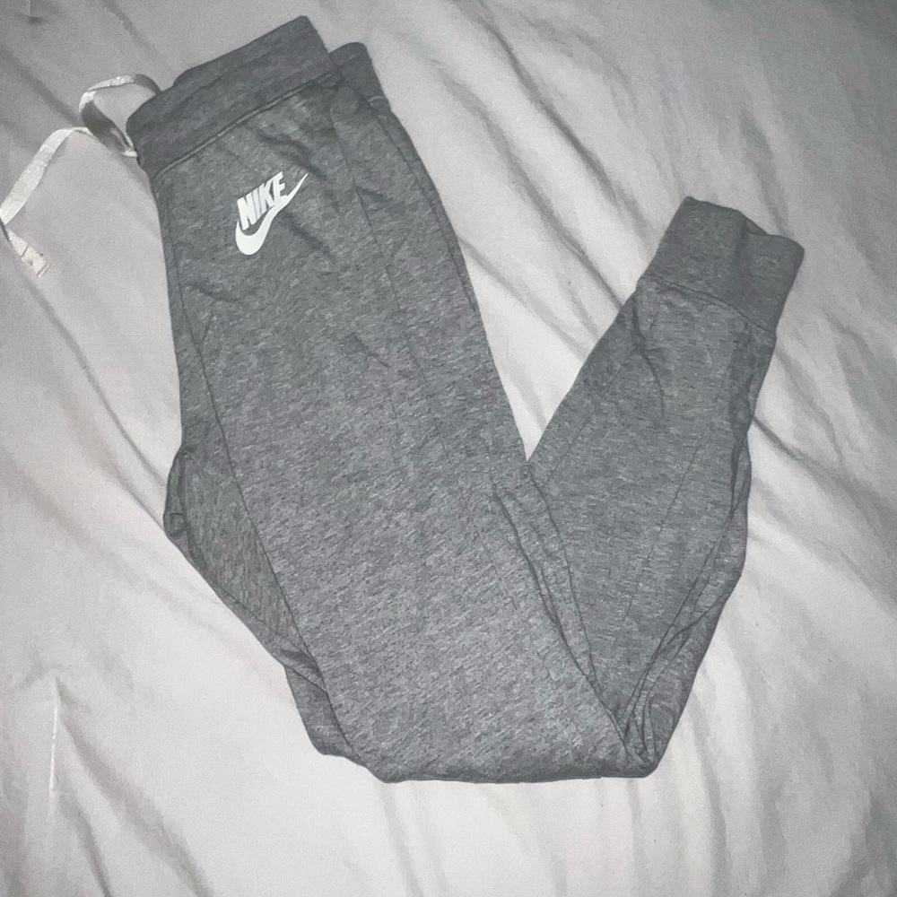 Nike joggers